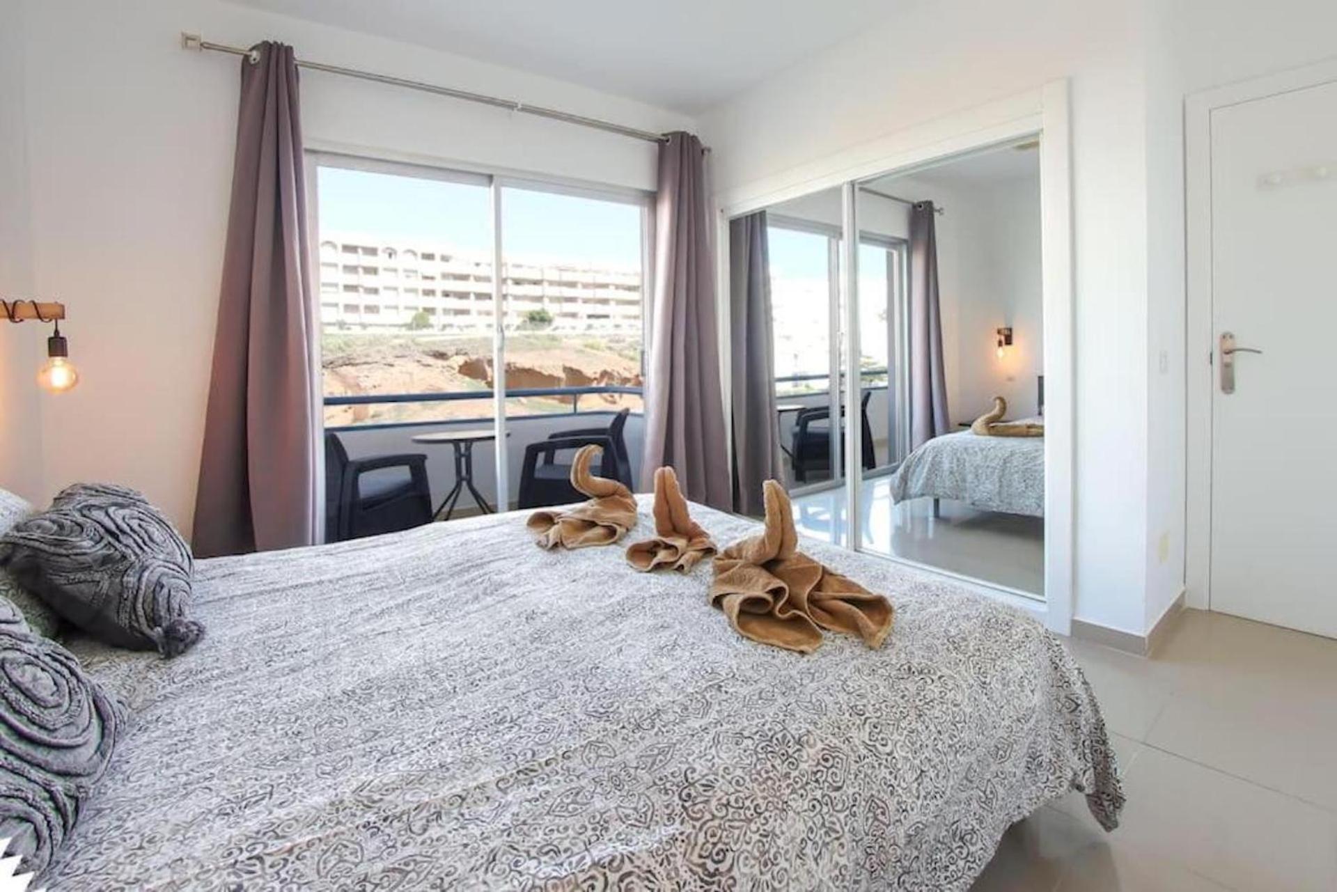 Amazing 2 Bedroom Flat With Beachfront And Pool, Paraiso Del Sur A306 Playa Paraiso  Bagian luar foto