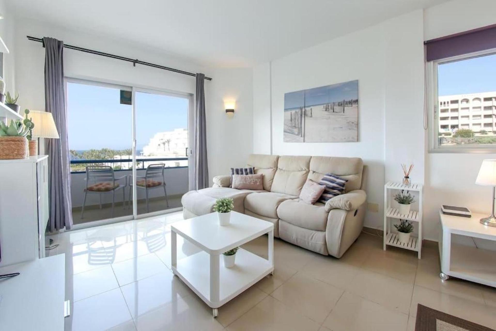 Amazing 2 Bedroom Flat With Beachfront And Pool, Paraiso Del Sur A306 Playa Paraiso  Bagian luar foto