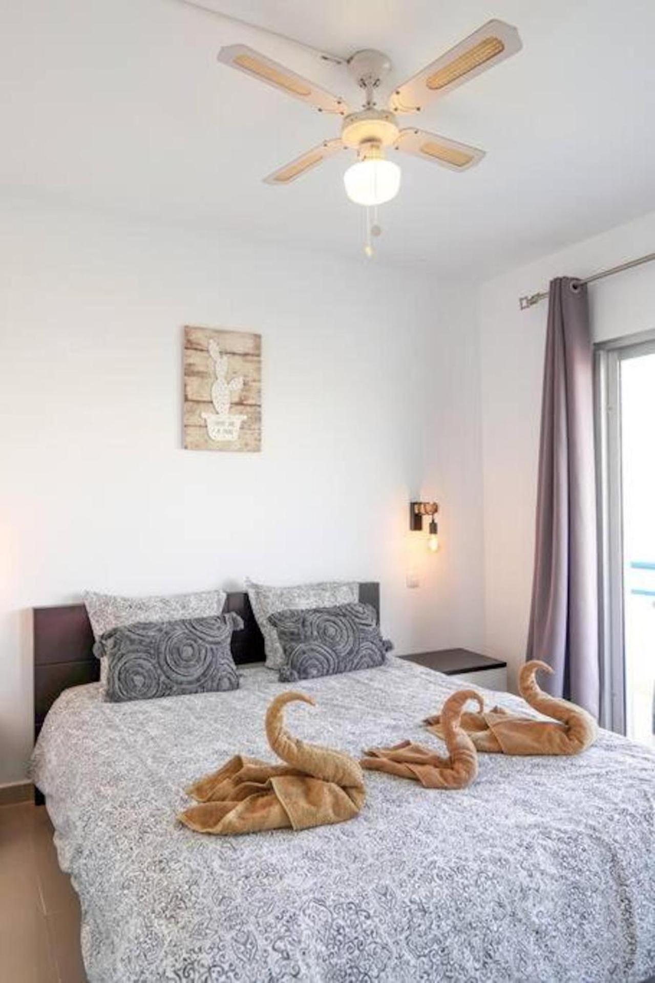 Amazing 2 Bedroom Flat With Beachfront And Pool, Paraiso Del Sur A306 Playa Paraiso  Bagian luar foto