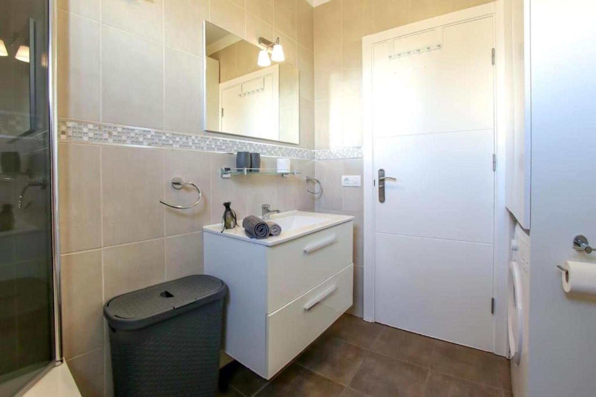 Amazing 2 Bedroom Flat With Beachfront And Pool, Paraiso Del Sur A306 Playa Paraiso  Bagian luar foto