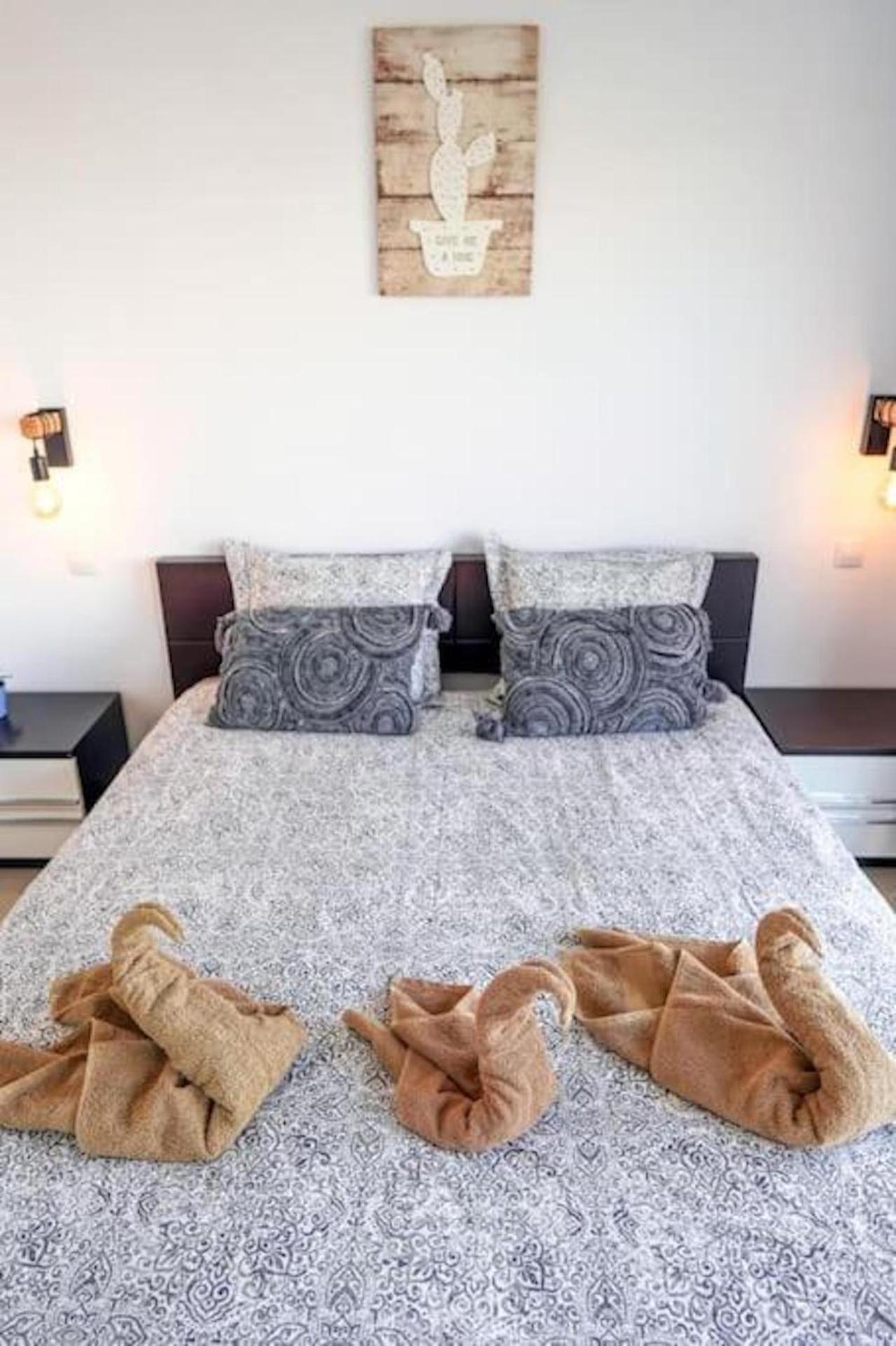 Amazing 2 Bedroom Flat With Beachfront And Pool, Paraiso Del Sur A306 Playa Paraiso  Bagian luar foto
